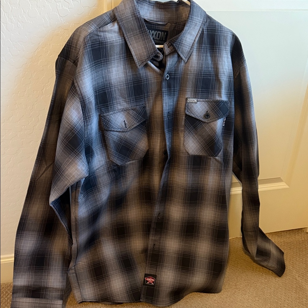 DIXXON Black and Gray Plaid Casual Button Down Shirt